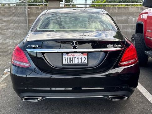 Used 2016 Mercedes-Benz C 300 4MATIC Sedan image 5