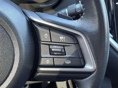 Used 2023 Subaru Ascent Premium w/ Convenience Package image 22