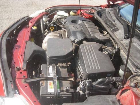 Used 2010 Toyota Camry LE FWD image 28