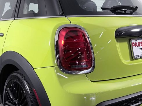Used 2024 MINI Cooper S FWD image 9