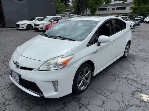 Used 2013 Toyota Prius Persona Series FWD image 9
