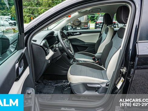 Used 2025 Volkswagen Taos S FWD image 18