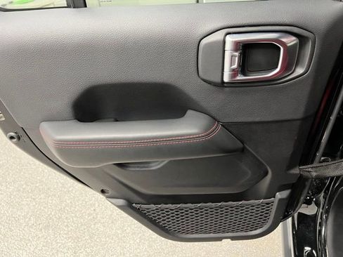 Used 2024 Jeep Wrangler Unlimited Rubicon 392 AWD/4WD image 42
