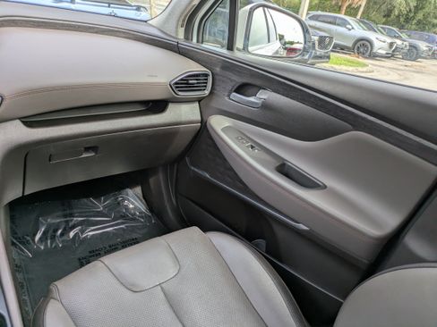 Used 2020 Hyundai Santa Fe Limited FWD image 15