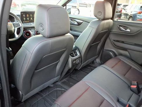 Used 2024 Chevrolet Blazer RS w/ Enhanced Convenience Package image 16