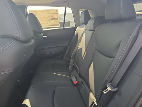 New 2026 Toyota Corolla Cross XLE w/ Convenience Package FWD image 10