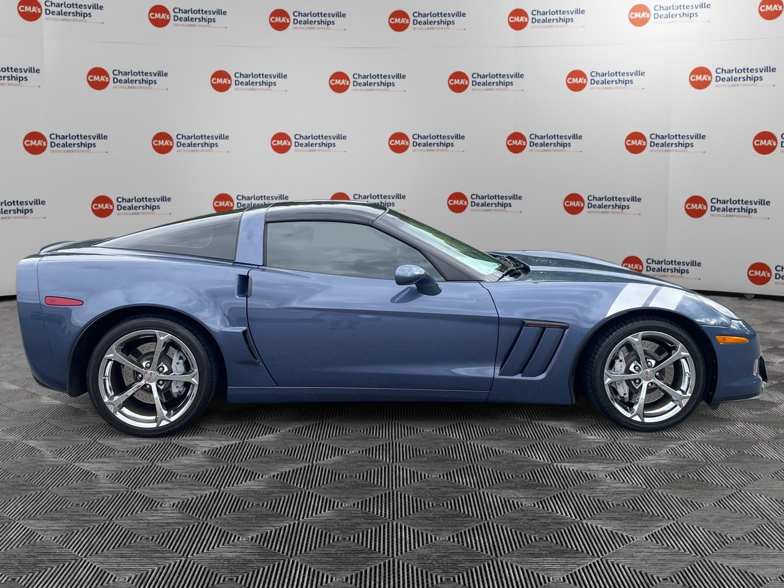 Used 2012 Chevrolet Corvette Grand Sport w/ 2LT Preferred Equipment Group RWD image 6