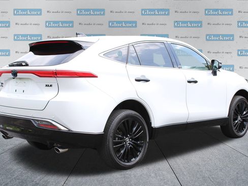 Used 2023 Toyota Venza Nightshade AWD/4WD image 6
