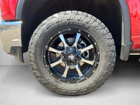 Used 2020 Chevrolet Silverado 2500 LTZ w/ LTZ Premium Package AWD/4WD image 24