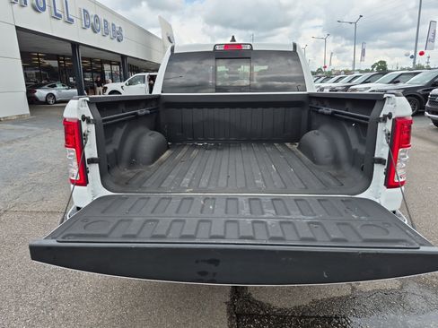 Used 2023 RAM 1500 Big Horn AWD/4WD image 7