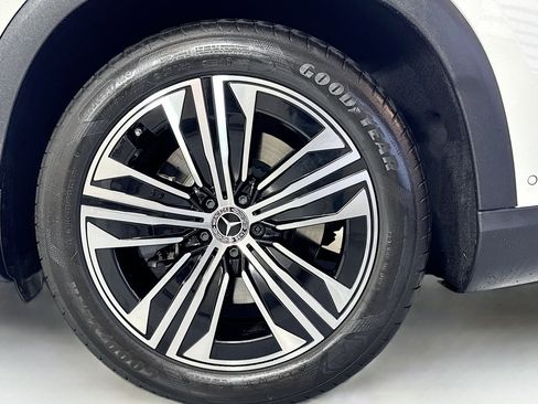 Certified 2023 Mercedes-Benz EQS 450+ SUV image 29