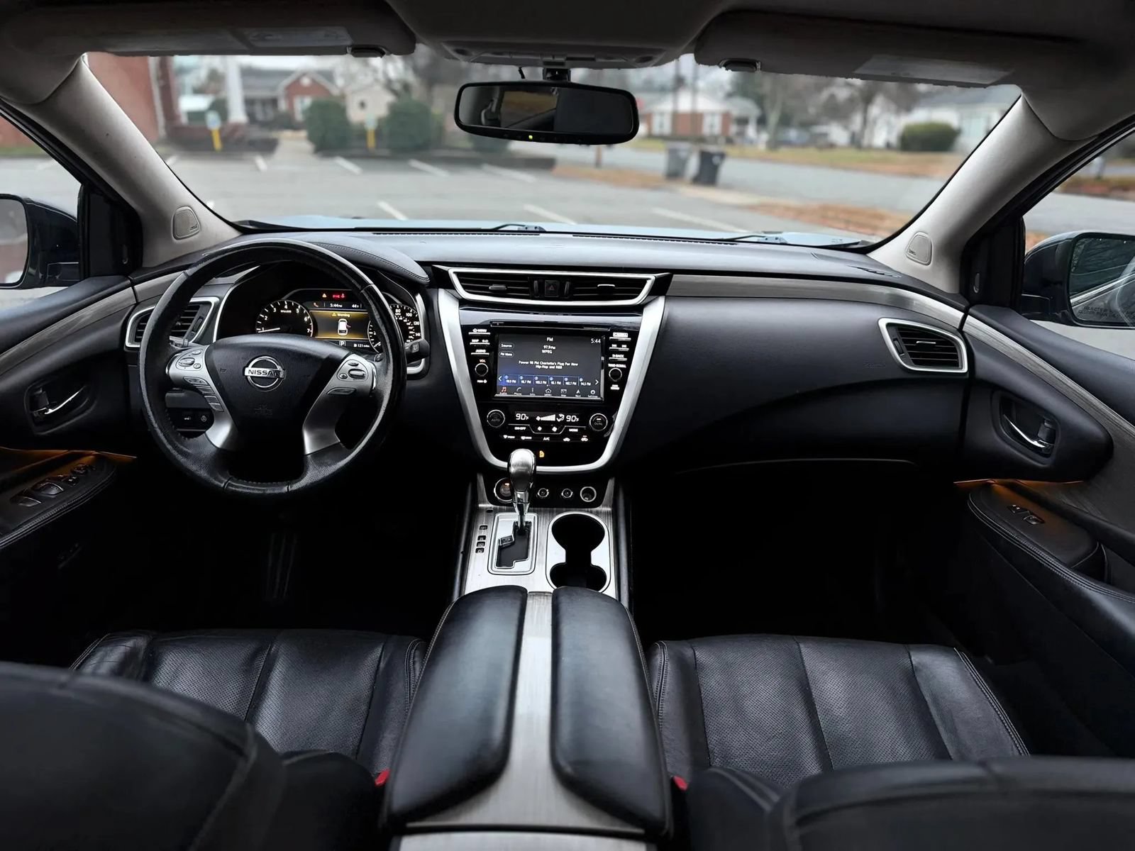 Used 2015 Nissan Murano Platinum w/ Platinum Technology Package AWD/4WD image 14