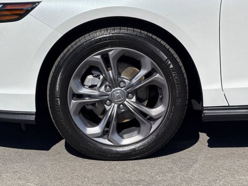 Certified 2024 Honda Accord EX image 25