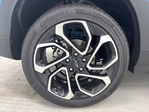 New 2026 Chevrolet Trax RS w/ Driver Confidence Package FWD image 31