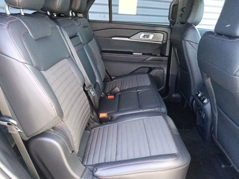 New 2026 Ford Explorer ST-Line RWD image 34