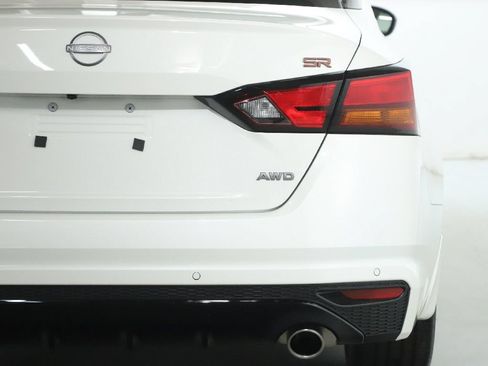 Certified 2025 Nissan Altima 2.5 SR AWD/4WD image 44