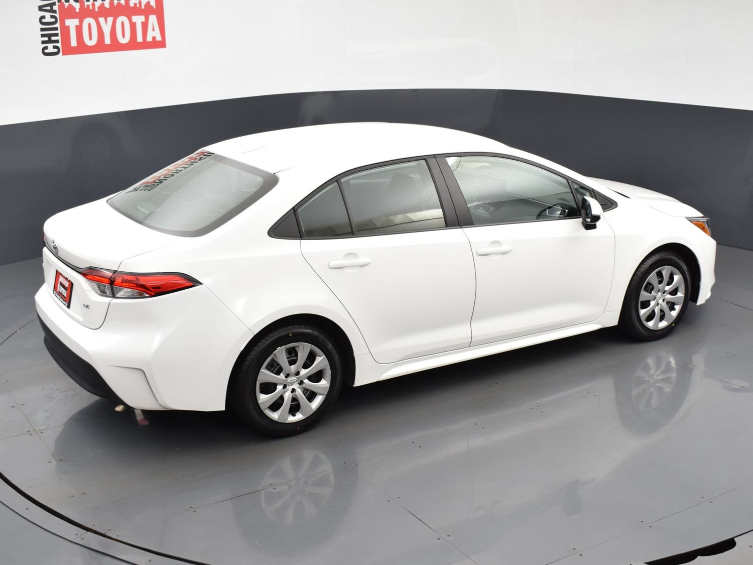 Used 2025 Toyota Corolla LE FWD image 19