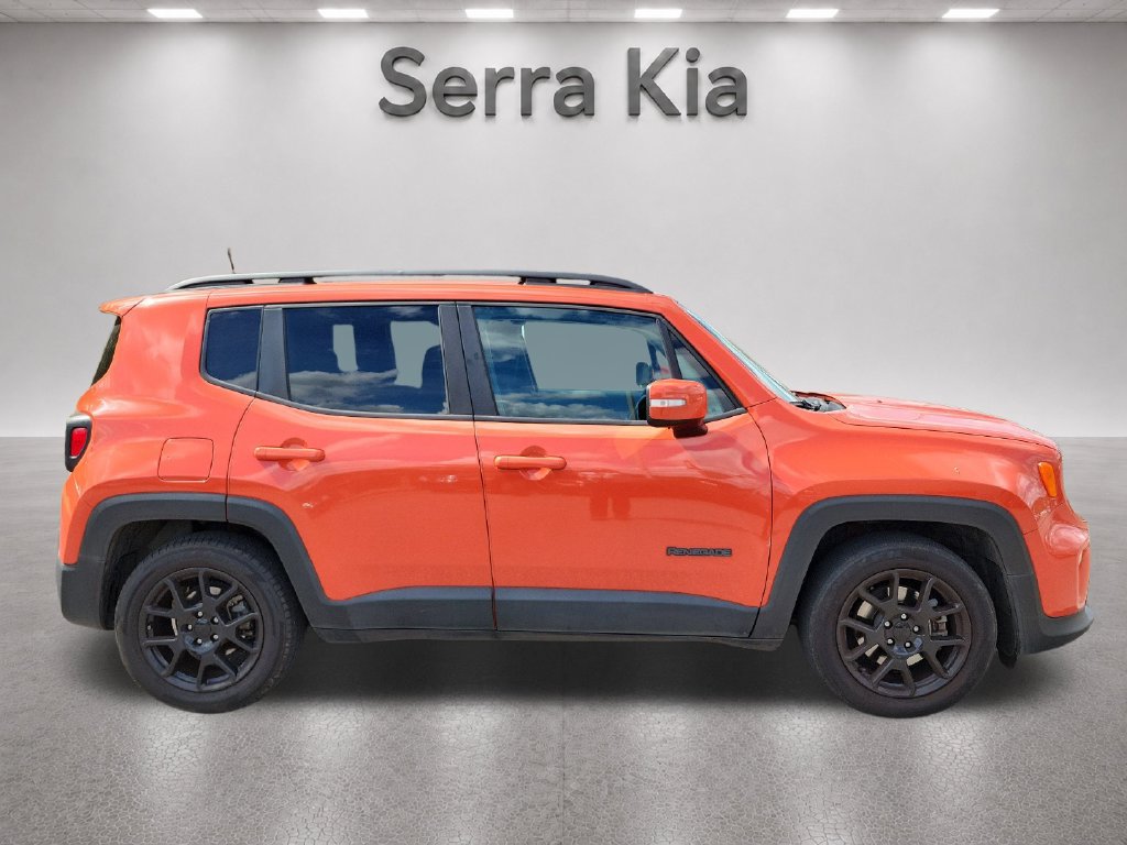 Used 2020 Jeep Renegade Altitude FWD image 6