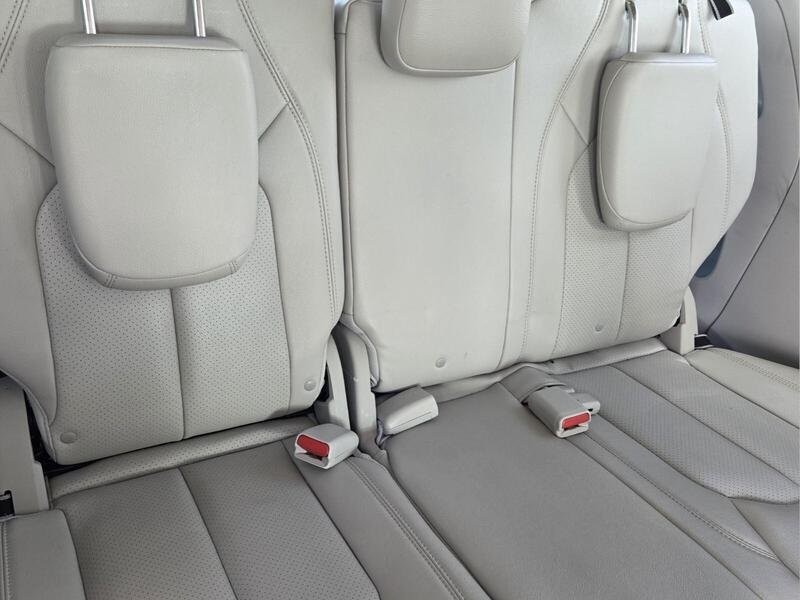 Certified 2019 Chrysler Pacifica Touring-L Plus w/ Advanced Safetytec Group FWD image 19