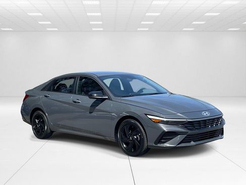 New 2026 Hyundai Elantra Sport image 1