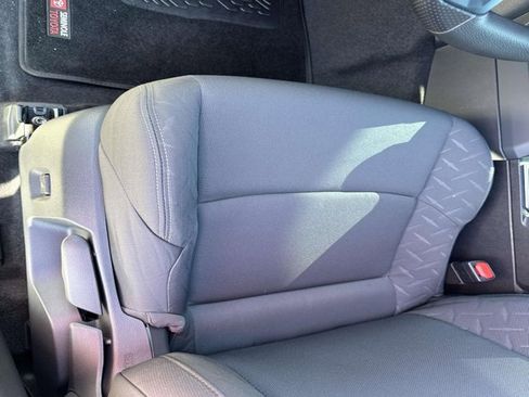 Certified 2025 Toyota Tacoma SR5 image 10