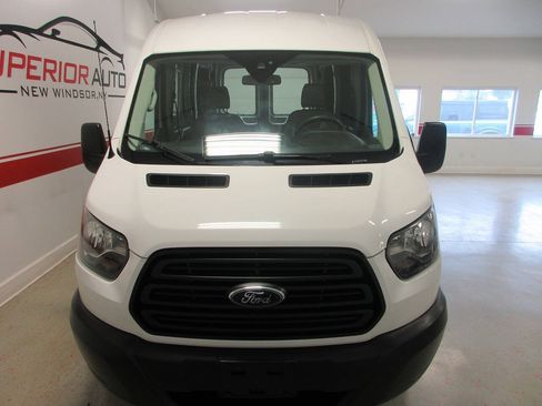 Used 2018 Ford Transit 250 130 Medium Roof RWD image 8
