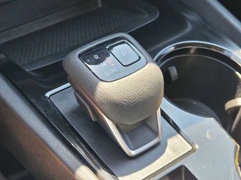 Used 2023 Nissan Rogue SV w/ SV Premium B Package FWD image 29