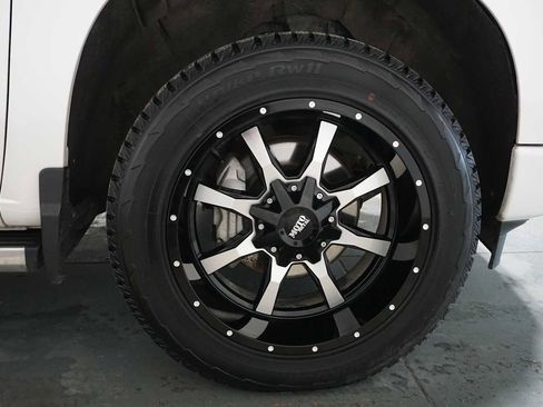 Used 2022 Chevrolet Silverado 1500 High Country w/ High Country Premium Package image 20