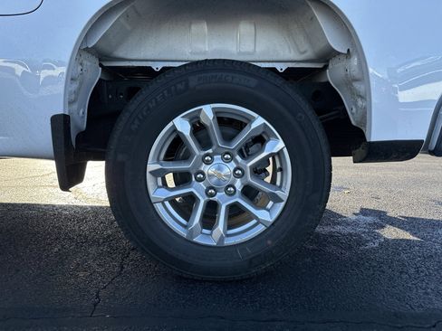 New 2026 Chevrolet Silverado 1500 LT image 32