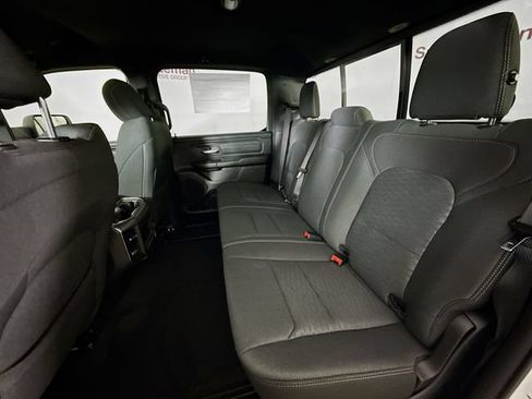 New 2026 RAM 1500 Express AWD/4WD image 22