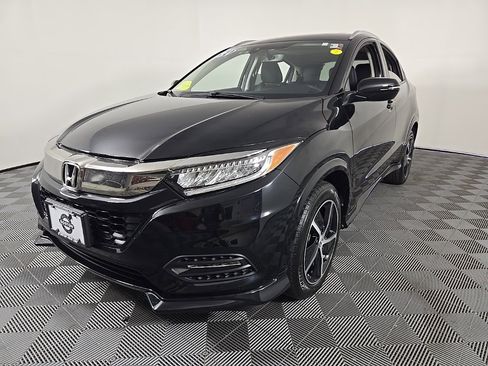 Used 2021 Honda HR-V Touring image 23