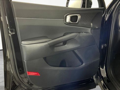 Certified 2026 Kia Sorento LX FWD image 20