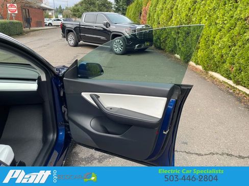 Used 2021 Tesla Model Y Performance image 47