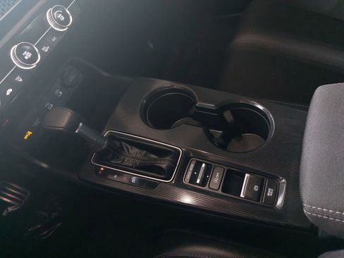 Certified 2025 Honda Civic Sport image 25