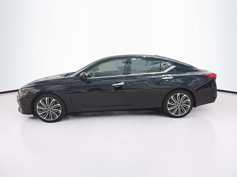 Used 2023 Nissan Altima 2.5 SL FWD image 4