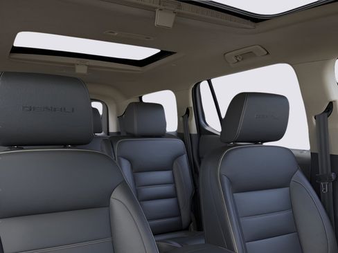 Used 2023 GMC Acadia Denali w/ Denali Ultimate Package image 12