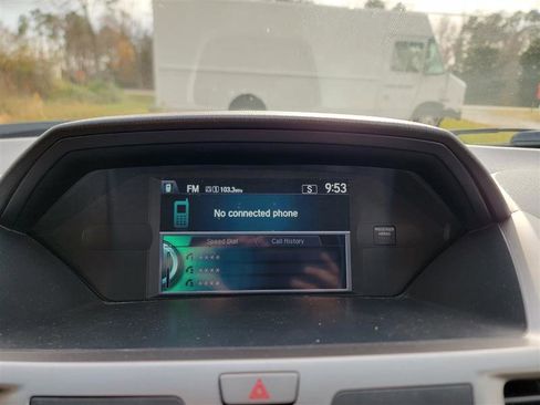 Used 2016 Honda Odyssey EX image 40