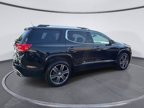 Used 2018 GMC Acadia Denali w/ Technology Package AWD/4WD image 4
