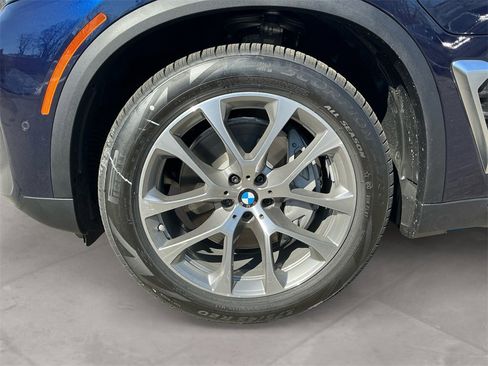 New 2026 BMW X5 xDrive50e image 14