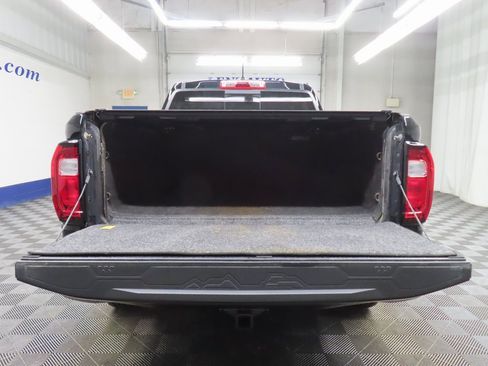 Used 2024 GMC Canyon AT4 w/ AT4 Premium Package image 34