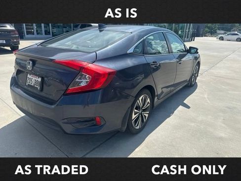 Used 2017 Honda Civic EX-T image 5