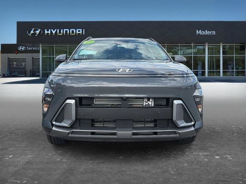 New 2027 Hyundai Kona Limited FWD image 2
