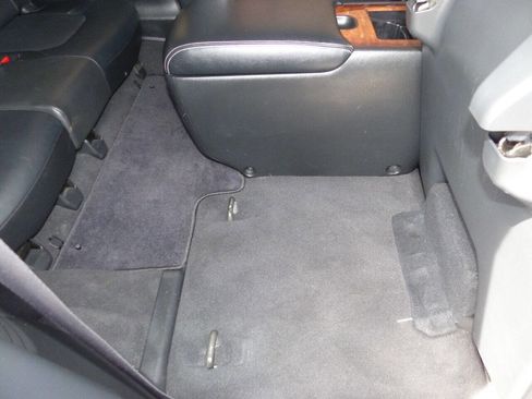 Used 2017 INFINITI QX80 Base AWD 4dr SUV w/ Deluxe Technology Package image 51