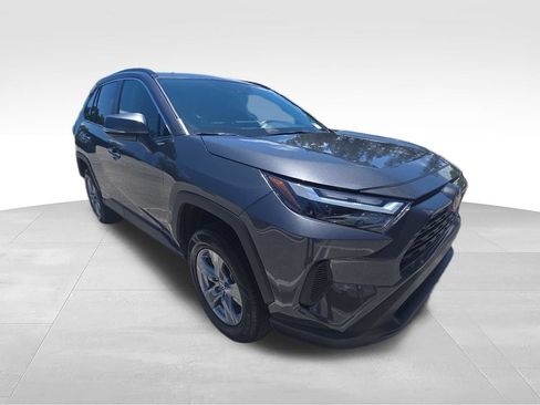 Used 2024 Toyota RAV4 XLE AWD/4WD image 9