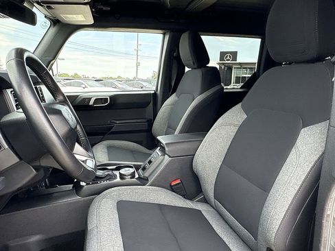 Used 2025 Ford Bronco Big Bend AWD/4WD image 16