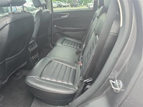 Used 2024 Ford Edge SEL w/ Convenience Package AWD/4WD image 5
