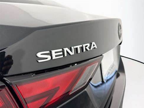 Used 2025 Nissan Sentra SV image 42