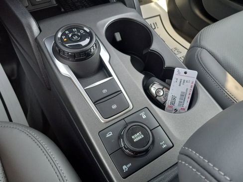 Used 2025 Ford Bronco Sport Badlands AWD/4WD image 24