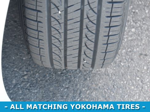 Used 2025 Toyota Corolla LE image 31