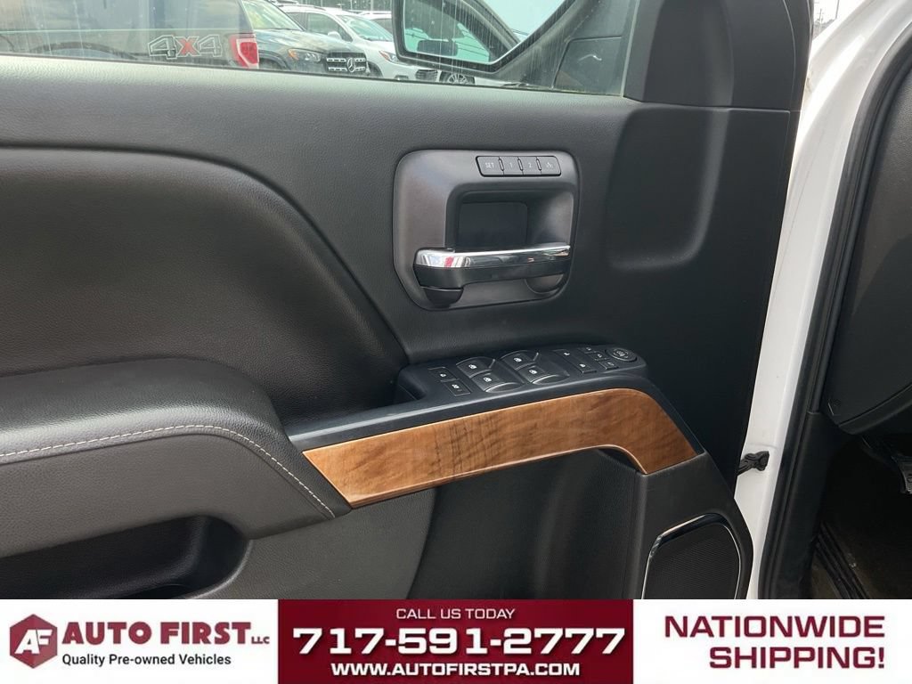 Used 2017 Chevrolet Silverado 1500 LTZ AWD/4WD image 5